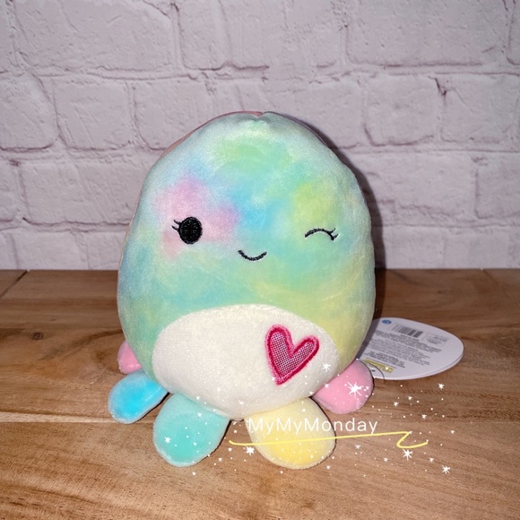 Opal and Rey Squishmallow 5" Valentines Flip - Picture 3 of 8